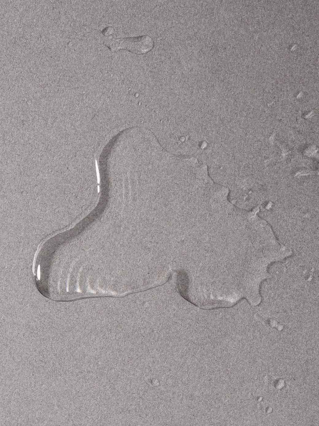 Solomon's Bitter Almond aliejus prieš skutimąsi vyrams