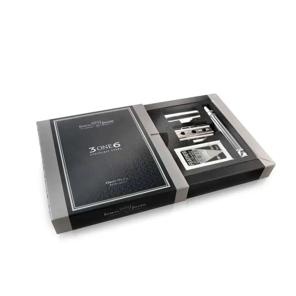Edwin Jagger 3ONE6 - nerūdijančio plieno skustuvas su sidabrinės spalvos anoduota rankenėle. Edwin Jagger 3ONE6 pasižymi inovatyviu dizainu ir aukščiausios kokybės gamybos technologijomis.